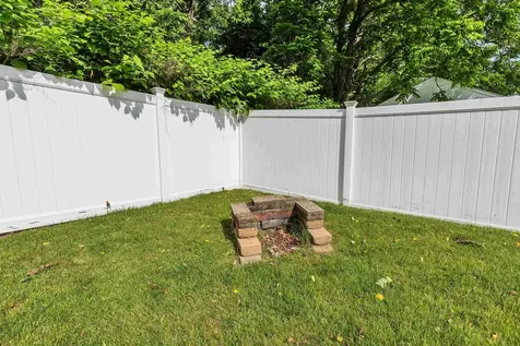 230 Lovering Street Manchester NH 03109