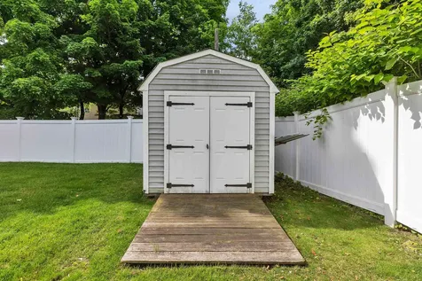 230 Lovering Street Manchester NH 03109