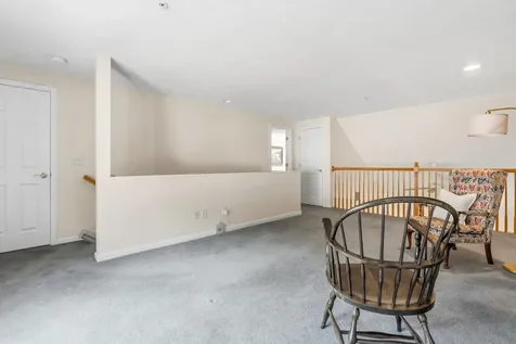 34 Mammoth Road Hooksett NH 03106