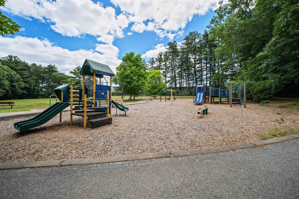 547 Colonial Drive Portsmouth NH 03801
