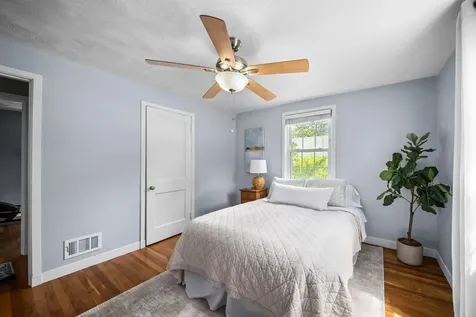 547 Colonial Drive Portsmouth NH 03801