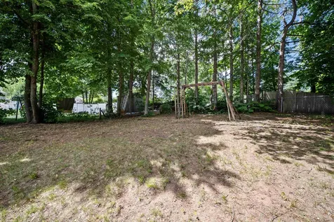 547 Colonial Drive Portsmouth NH 03801