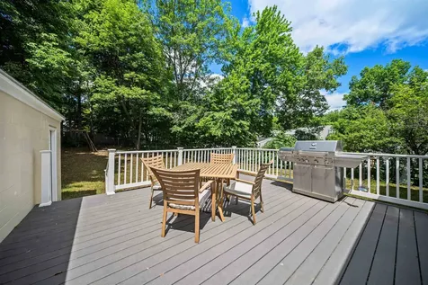 547 Colonial Drive Portsmouth NH 03801