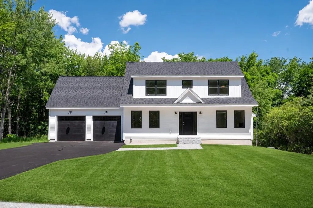 5 Valley Lane Somersworth NH 03878