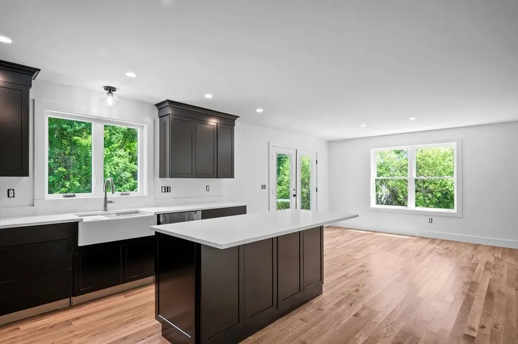 5 Valley Lane Somersworth NH 03878