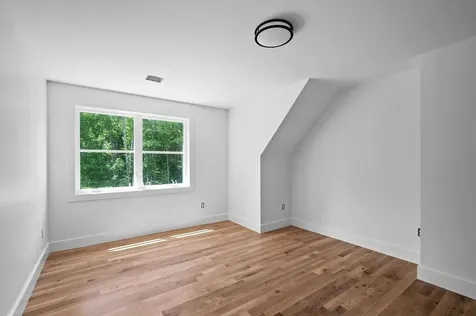 5 Valley Lane Somersworth NH 03878