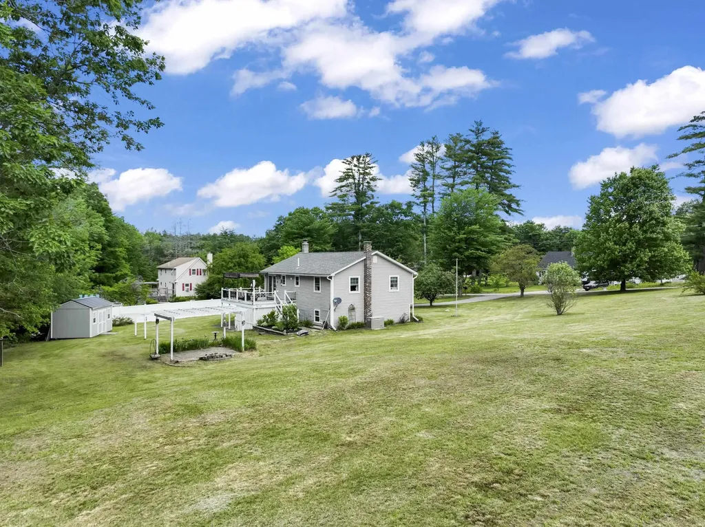 152 Flagg Road Rochester NH 03839