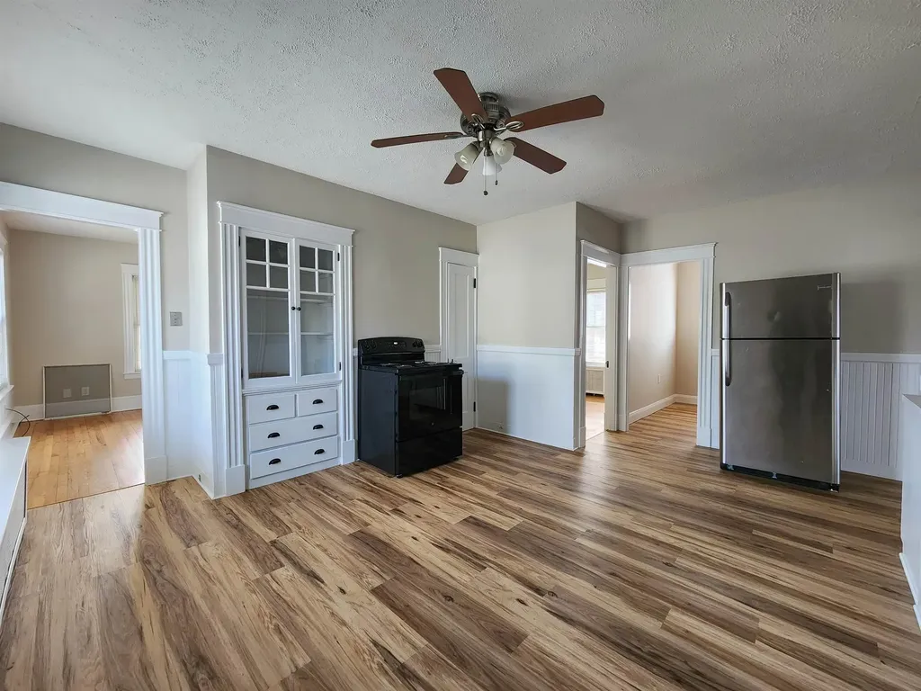 82.0 Allds Street Nashua NH 03060
