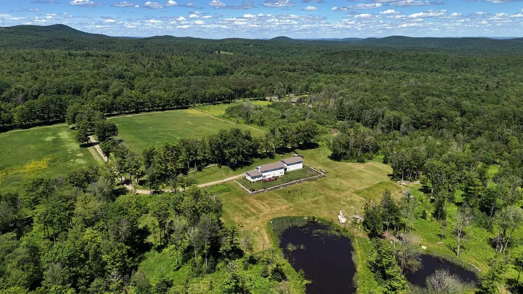 1845 Hatch School Road Halifax VT 05358