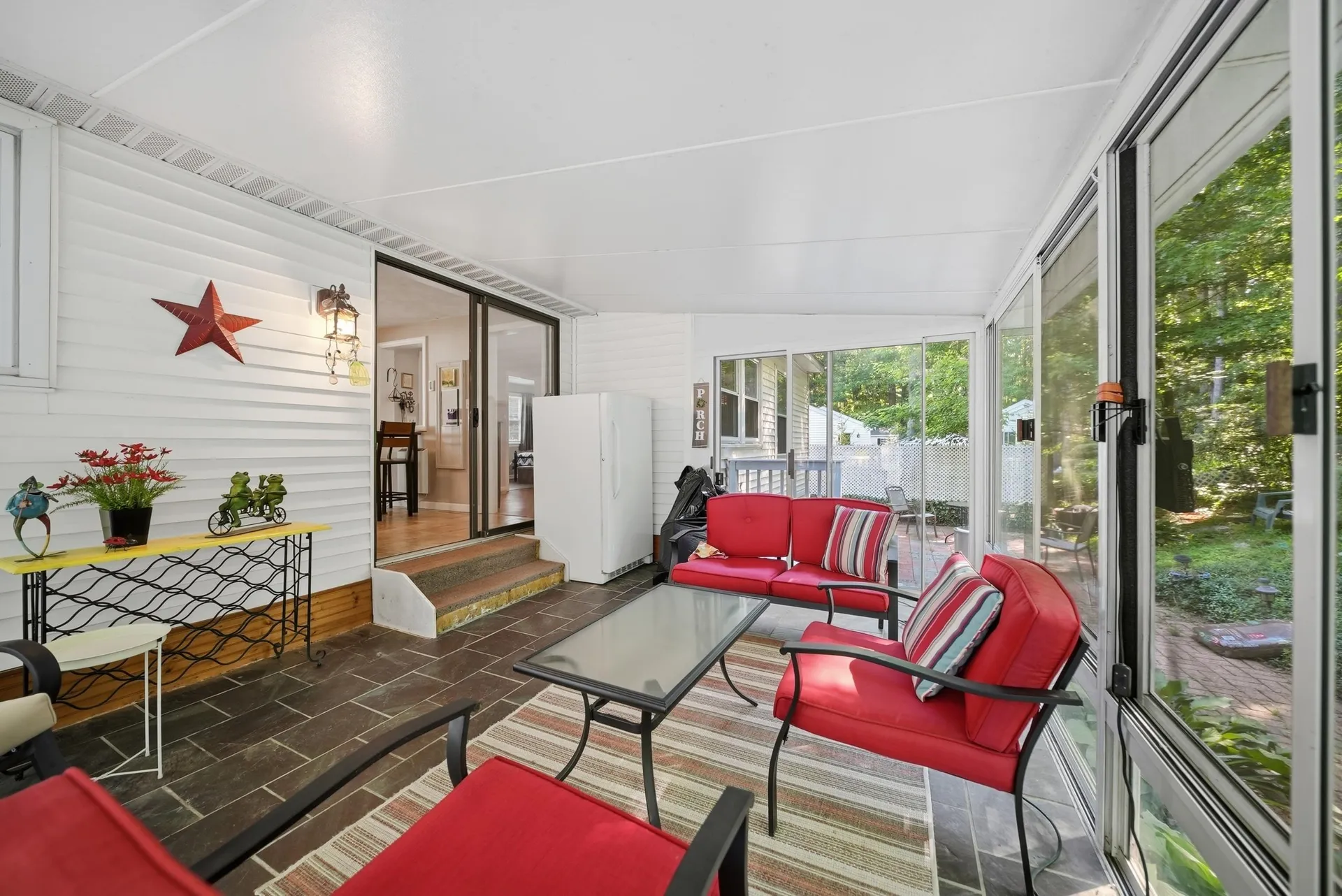 60 Trestle Brook Drive Nashua NH 03062