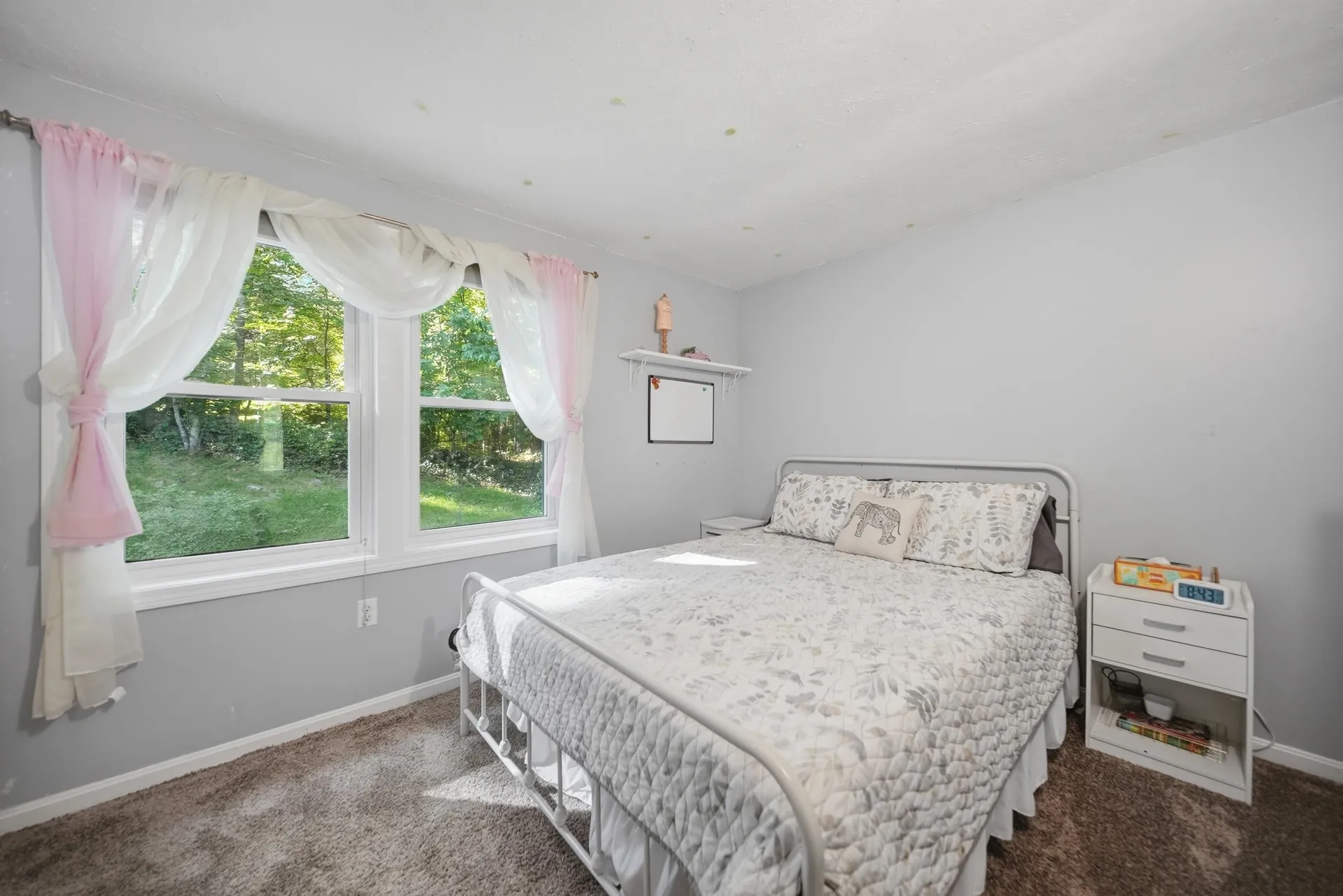 60 Trestle Brook Drive Nashua NH 03062