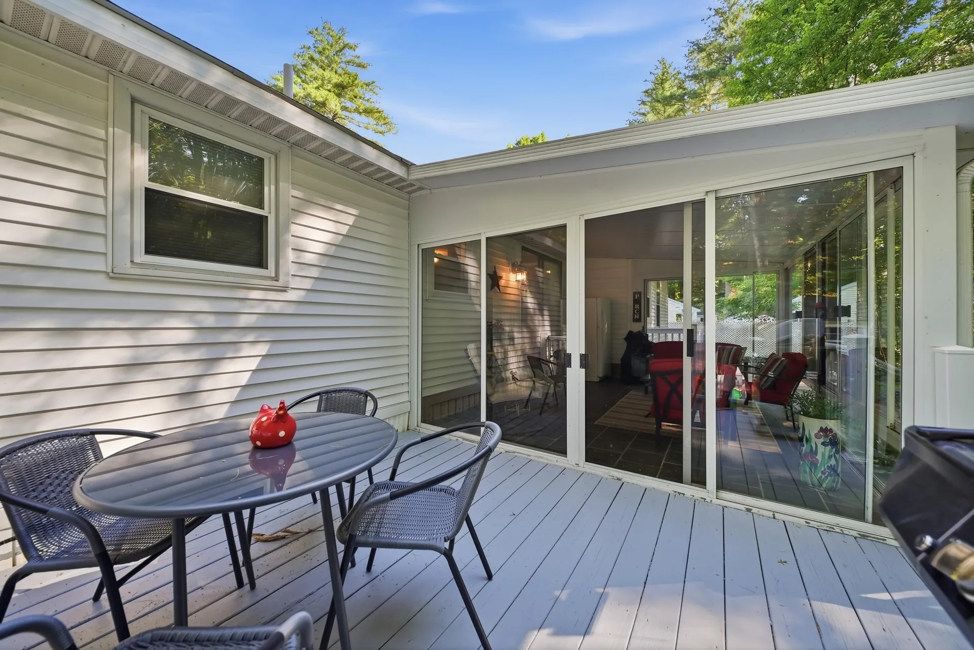 60 Trestle Brook Drive Nashua NH 03062
