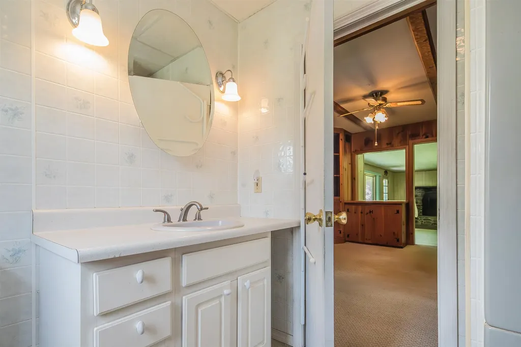 330 Route 7b Clarendon VT 05759