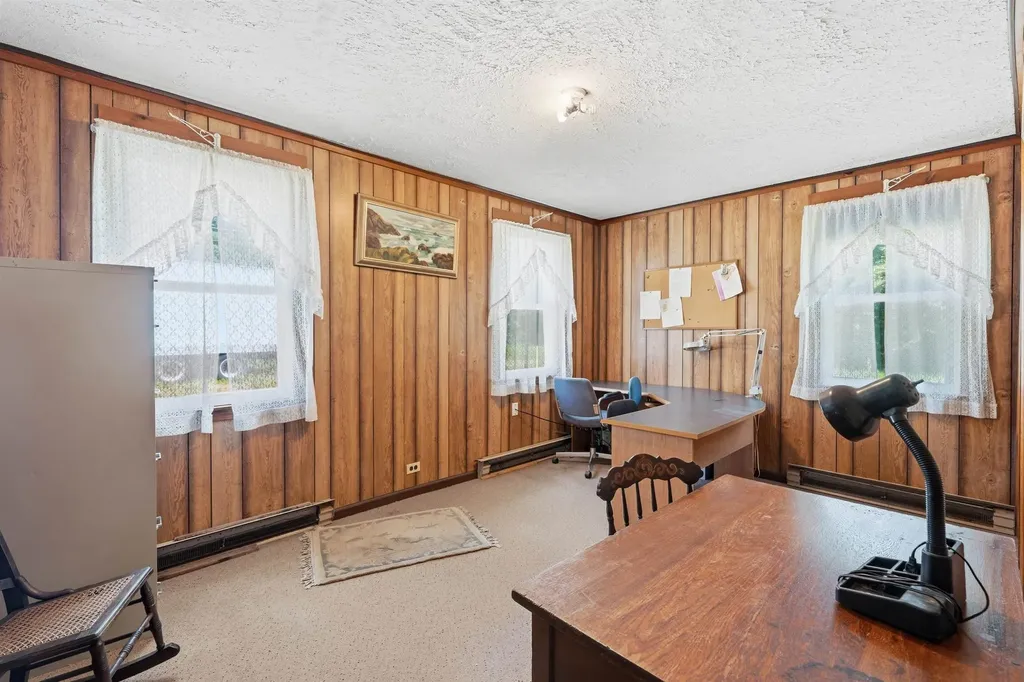 91 Colburn Road Milford NH 03055