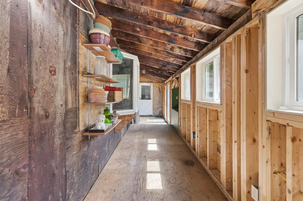 91 Colburn Road Milford NH 03055