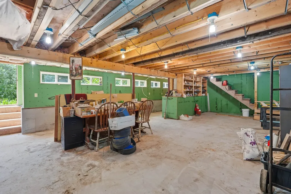 91 Colburn Road Milford NH 03055