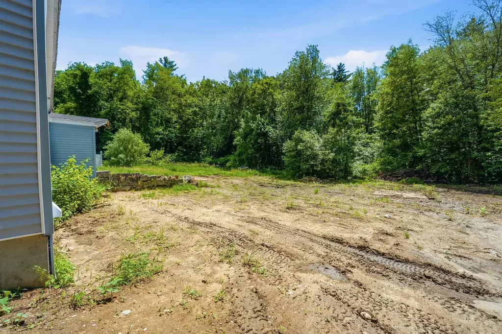 91 Colburn Road Milford NH 03055