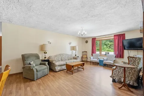 91 Colburn Road Milford NH 03055