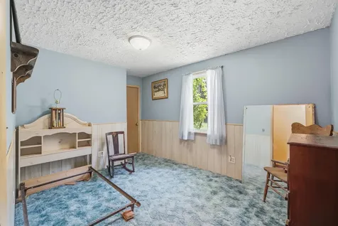 91 Colburn Road Milford NH 03055
