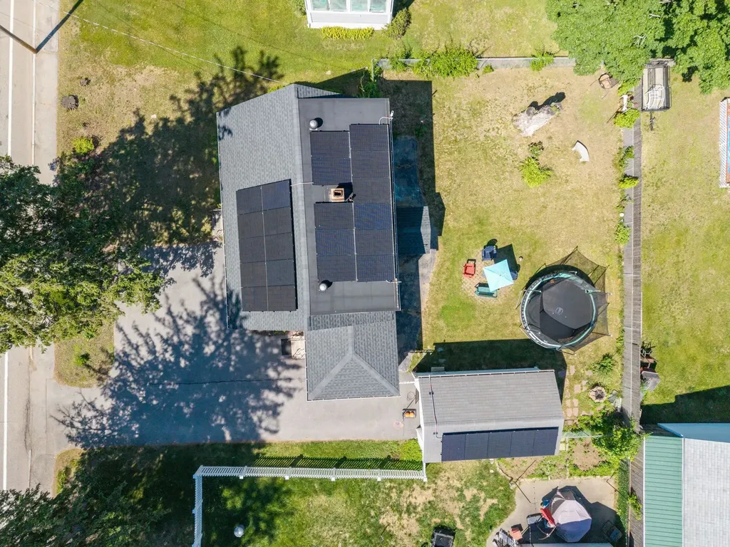 352 High Street Somersworth NH 03878