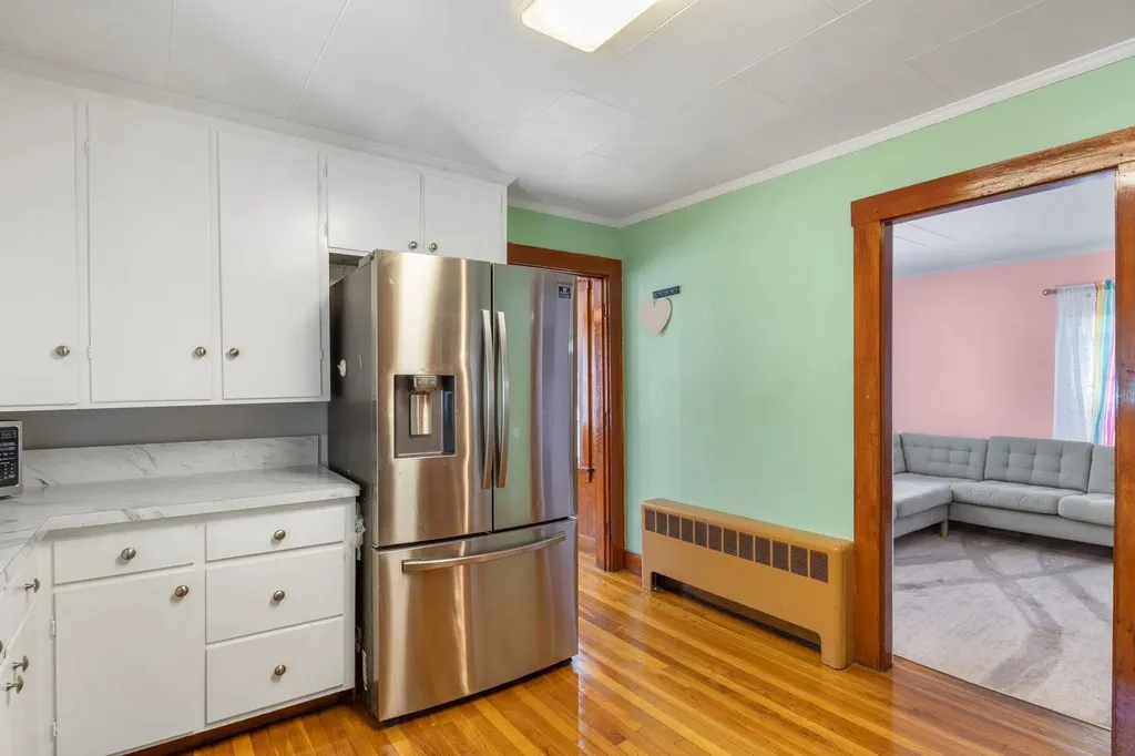 352 High Street Somersworth NH 03878