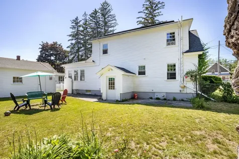 352 High Street Somersworth NH 03878