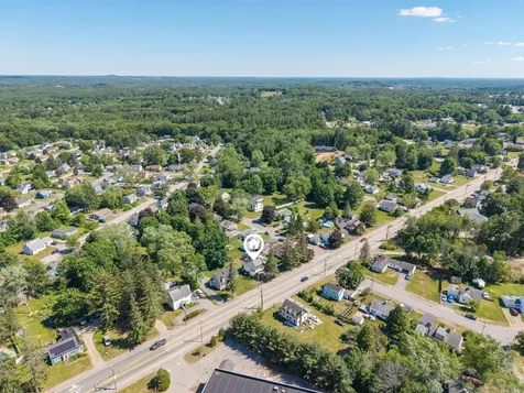 352 High Street Somersworth NH 03878