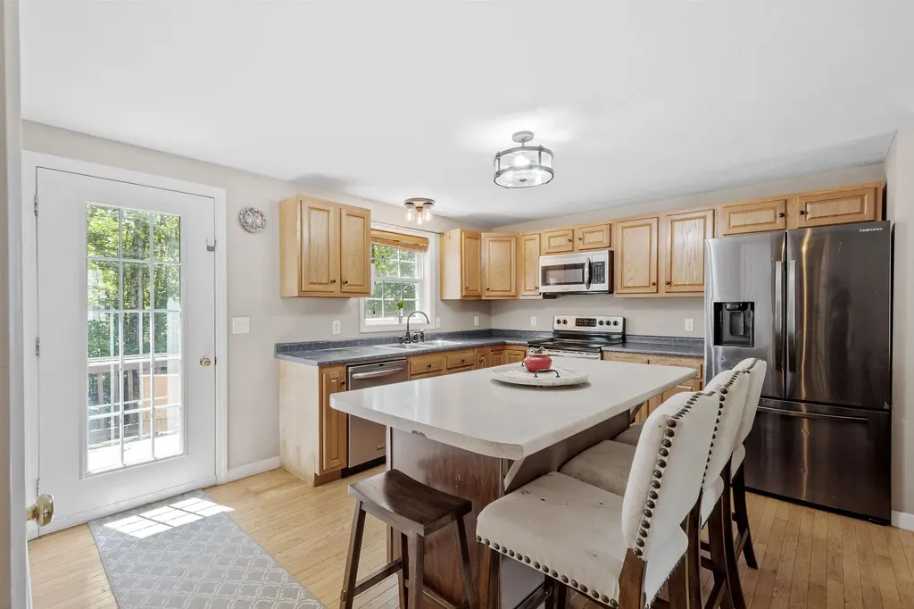 22 Franconia Drive New Durham NH 03855
