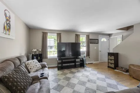 22 Franconia Drive New Durham NH 03855