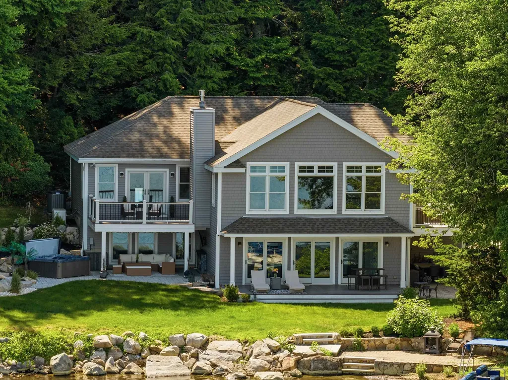 97 W Shore Road Windham NH 03087