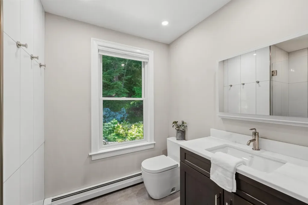 97 W Shore Road Windham NH 03087