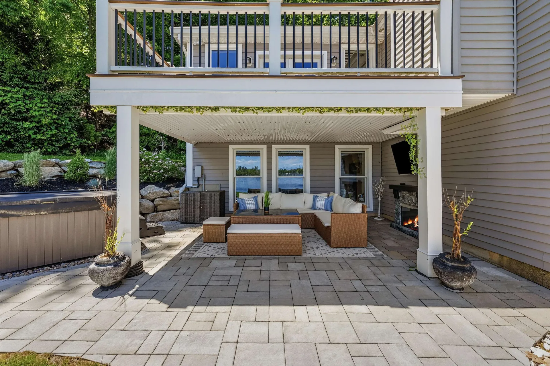 97 W Shore Road Windham NH 03087