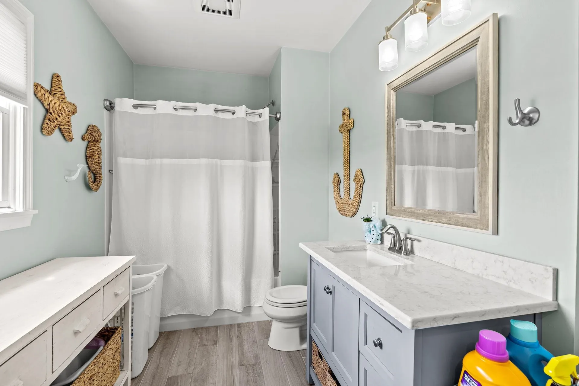 527 Ocean Boulevard Hampton NH 03842-3701
