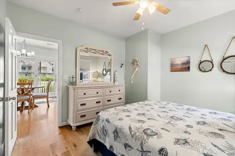 527 Ocean Boulevard Hampton NH 03842-3701