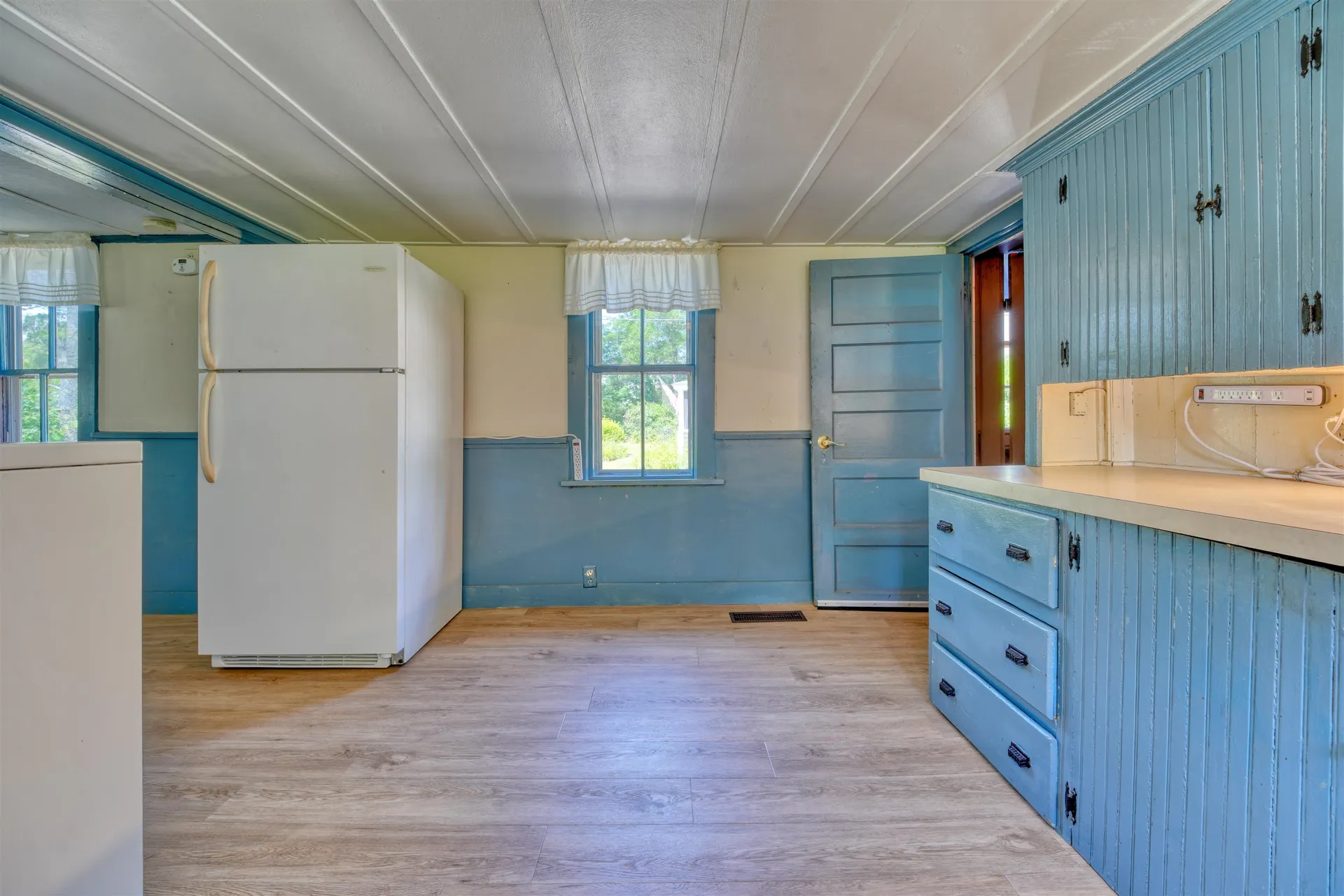 8 Meadowlark Lane Andover NH 03216