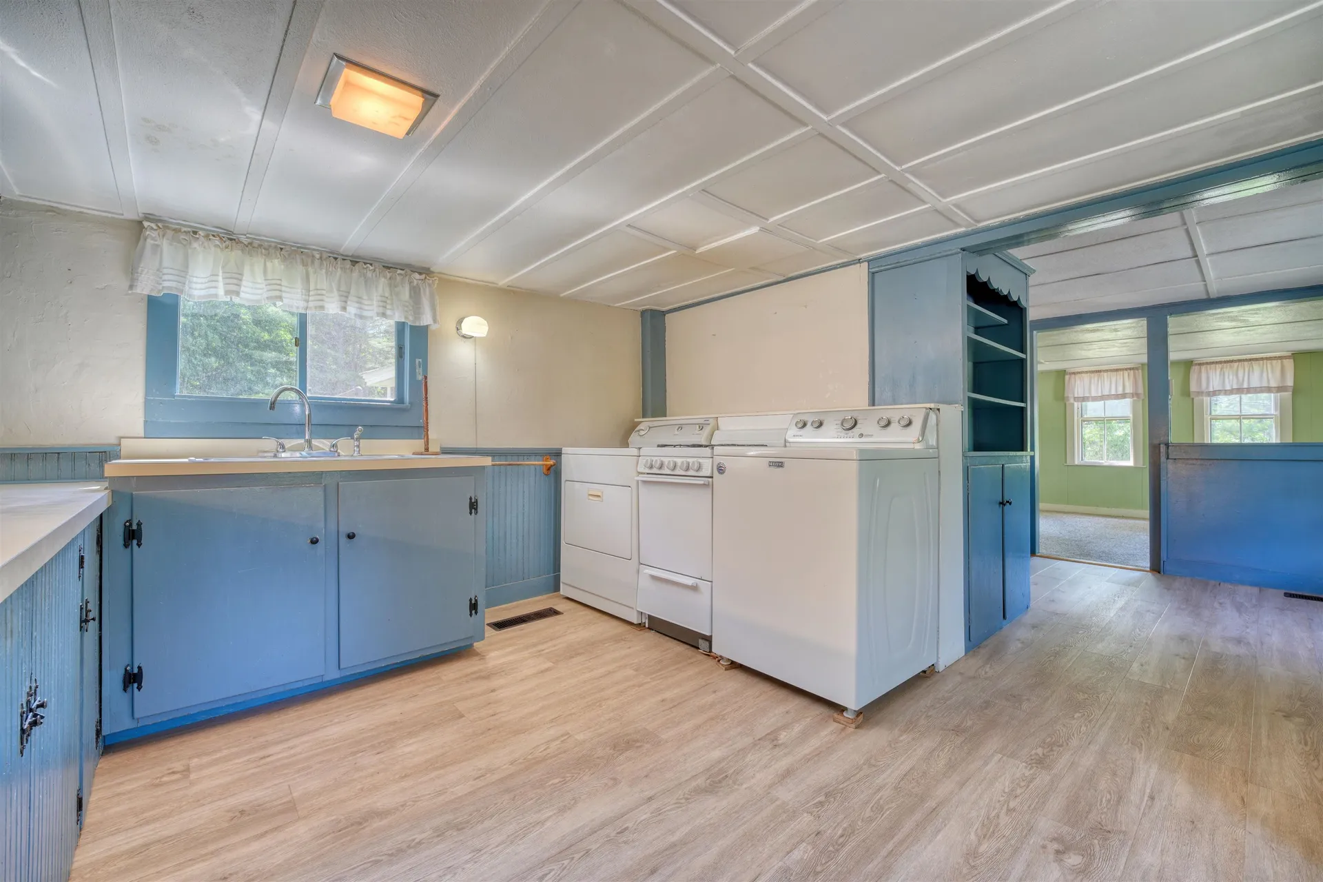 8 Meadowlark Lane Andover NH 03216