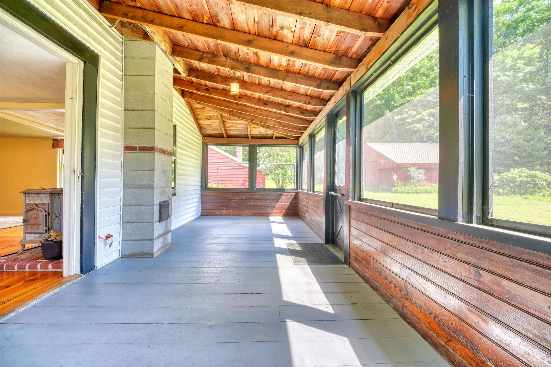 8 Meadowlark Lane Andover NH 03216