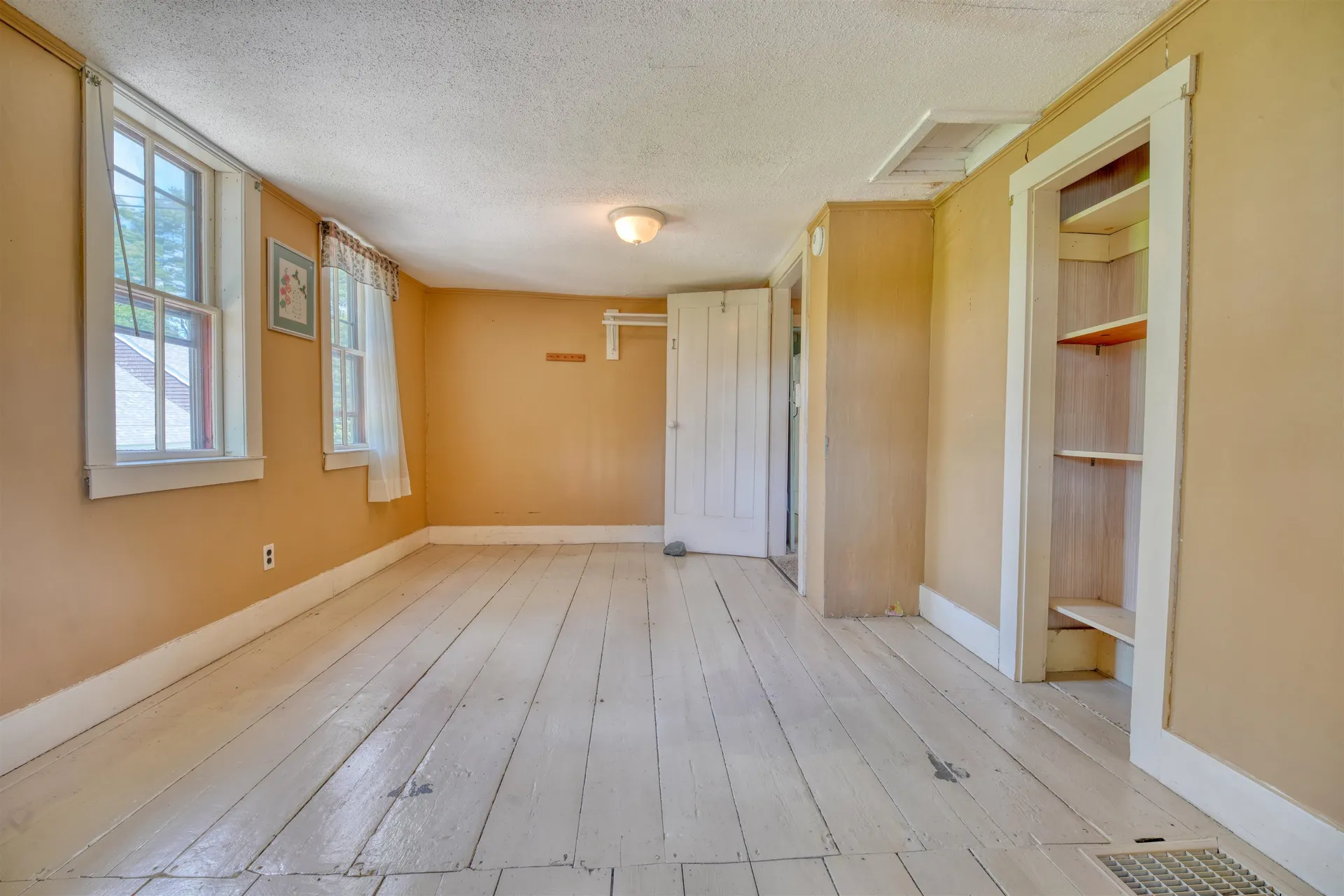 8 Meadowlark Lane Andover NH 03216