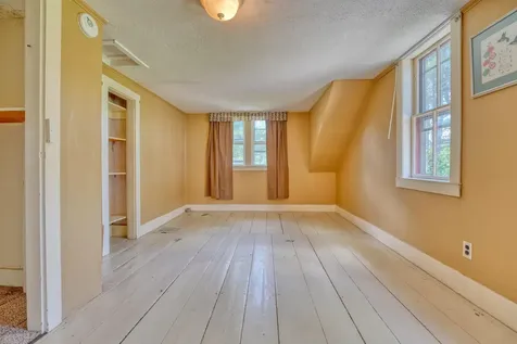 8 Meadowlark Lane Andover NH 03216
