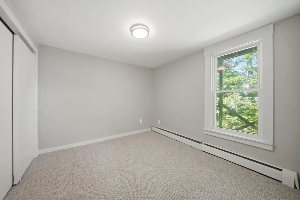 35 South Street Claremont NH 03743