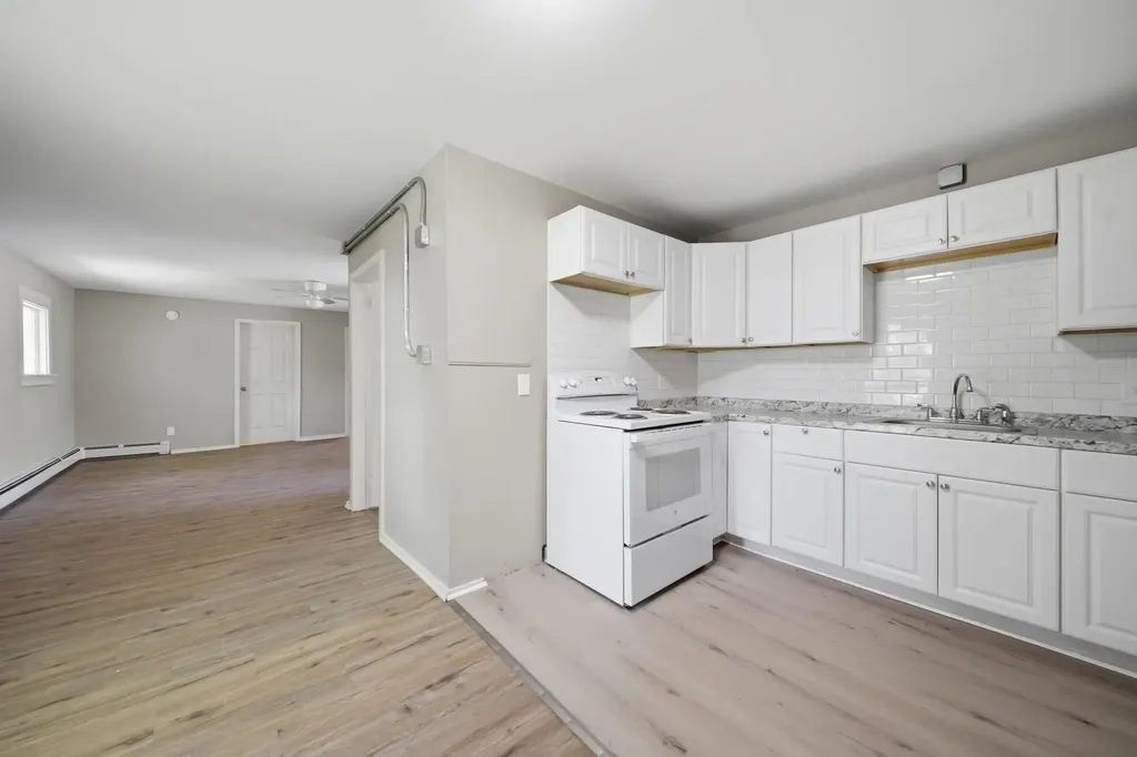35 South Street Claremont NH 03743