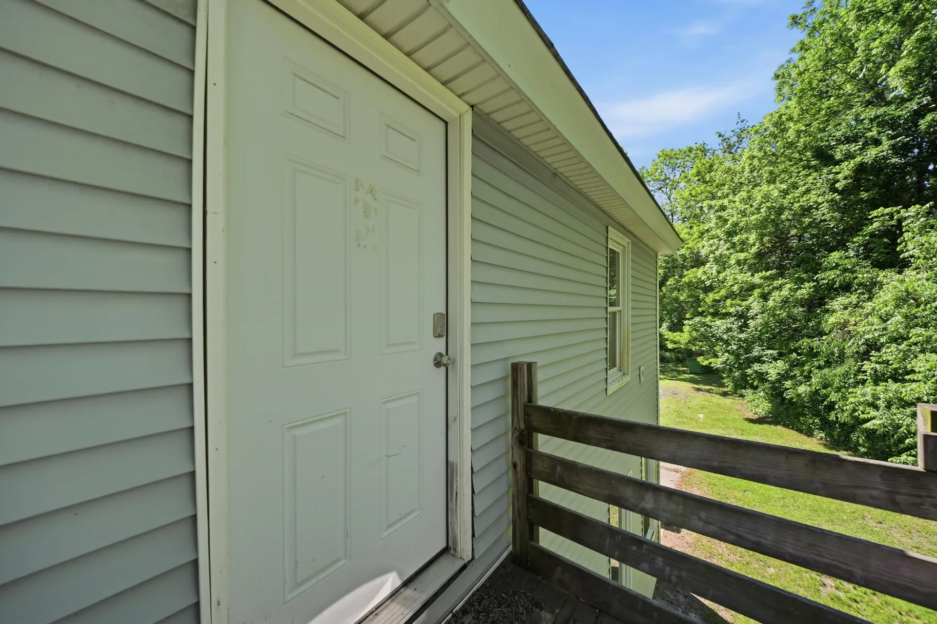 35 South Street Claremont NH 03743