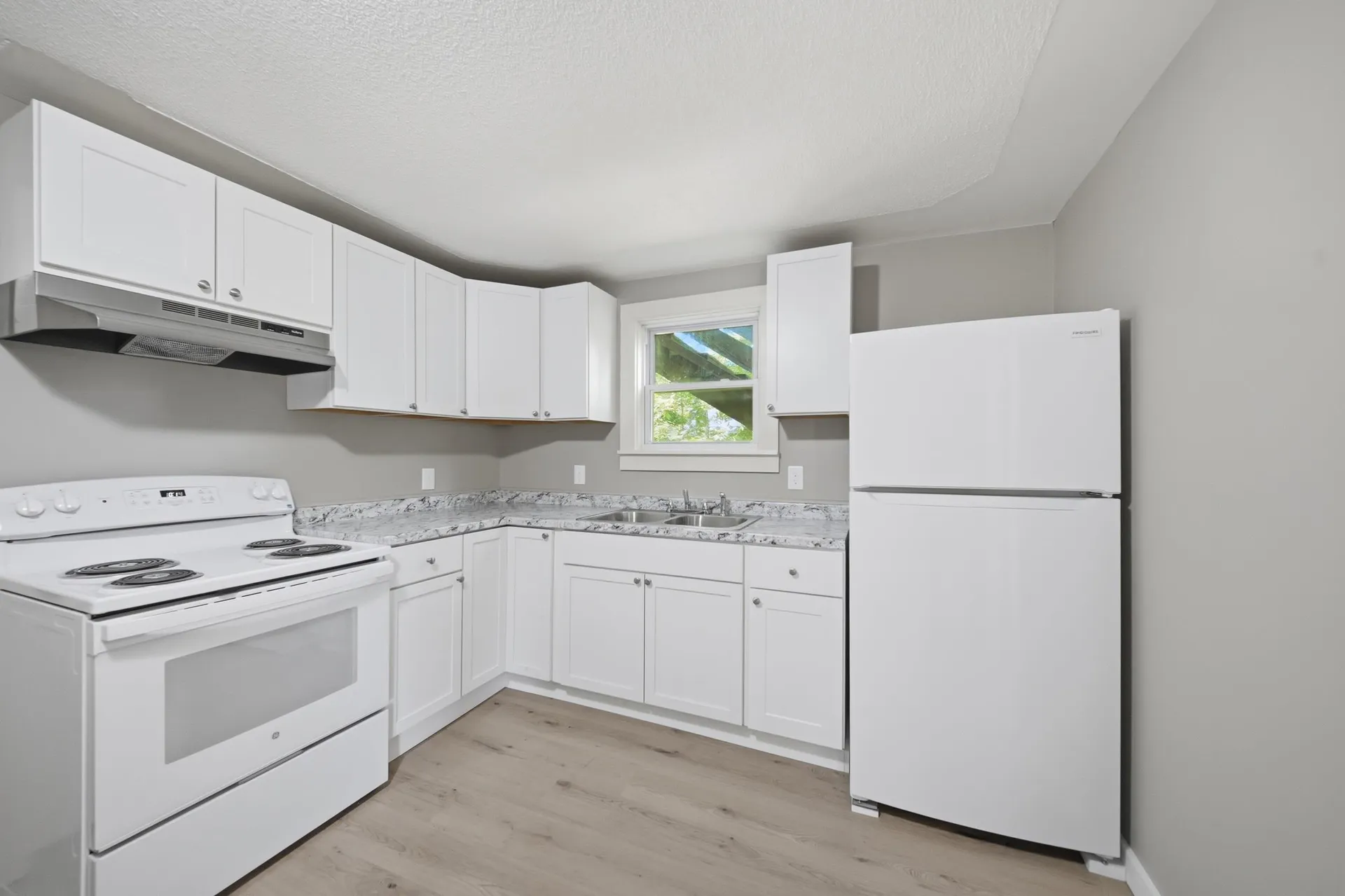 35 South Street Claremont NH 03743