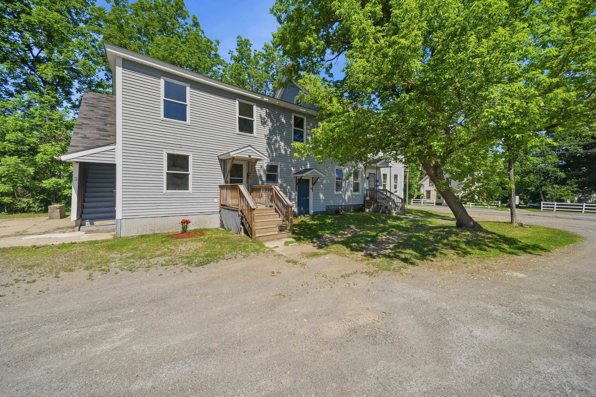 35 South Street Claremont NH 03743