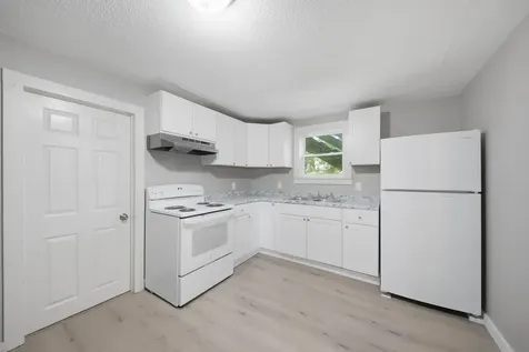 35 South Street Claremont NH 03743