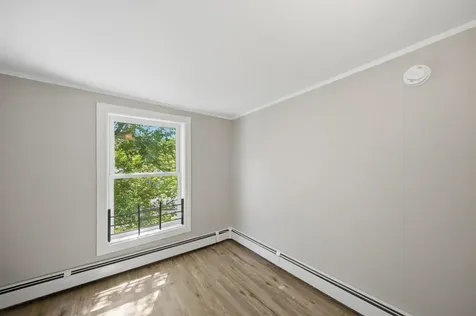 35 South Street Claremont NH 03743