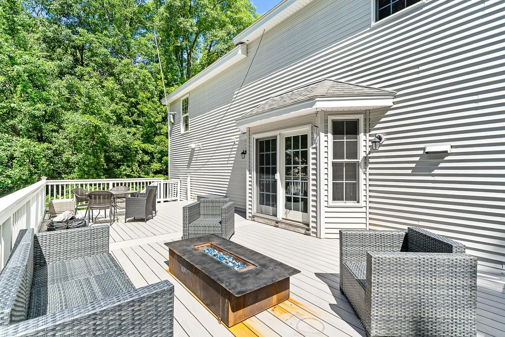 105 Wyndridge Circle Pelham NH 03076