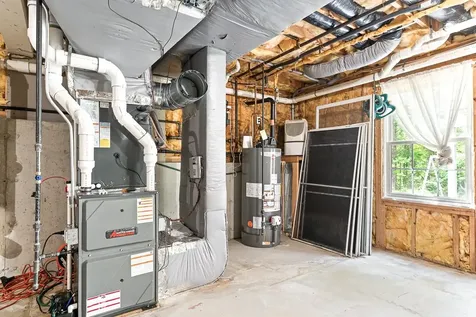 105 Wyndridge Circle Pelham NH 03076