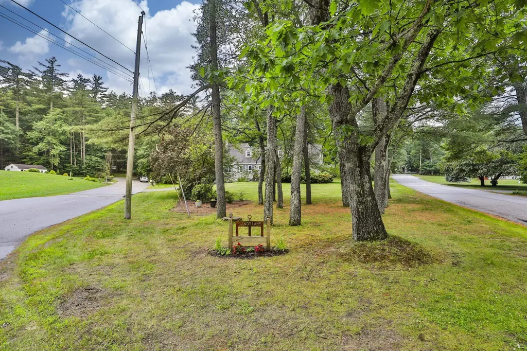9 Candy Lane Merrimack NH 03054