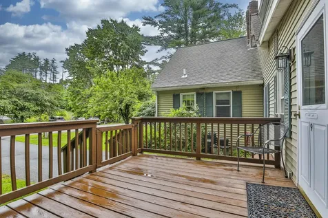 9 Candy Lane Merrimack NH 03054